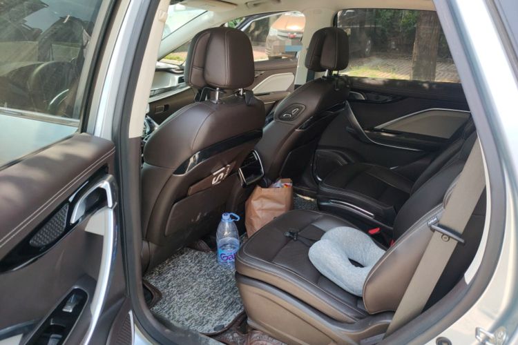 Used Geely Auto Jiajie New Energy 2021 ePro 1.5TD PHEV Deluxe Model Left Rear Seat