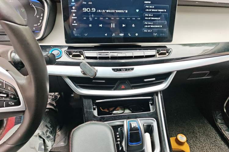 Used Geely Auto Jiajie New Energy 2021 ePro 1.5TD PHEV Luxury Model Audio And AC Panel