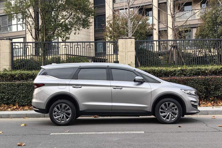 Used Geely Auto Jiajie New Energy 2021 ePro 1.5TD PHEV Comfort Edition Exterior 3