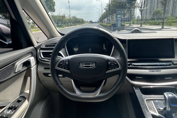 Used Geely Auto Jiajie New Energy 2021 ePro 1.5TD PHEV Luxurious Edition Interior 2