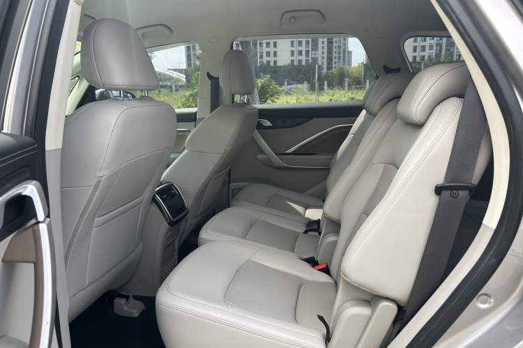Used Geely Auto Jiajie New Energy 2021 ePro 1.5TD PHEV Luxurious Edition Interior 4