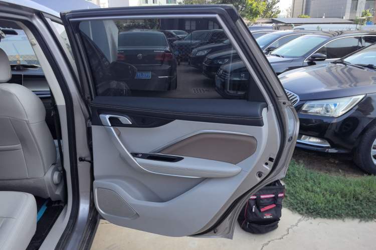 Used Geely Auto Jiajie New Energy 2021 ePro 1.5TD PHEV Comfort Edition Right Rear Door Interior