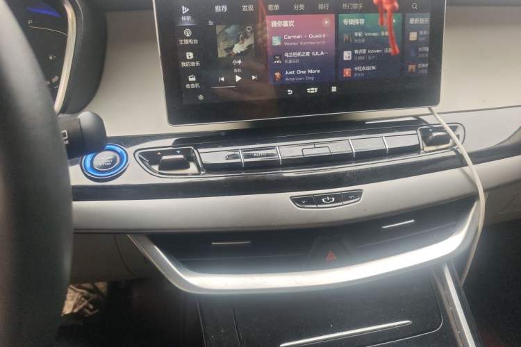 Used Geely Auto Jiajie New Energy 2021 ePro 1.5TD PHEV Comfort Edition Audio And AC Panel