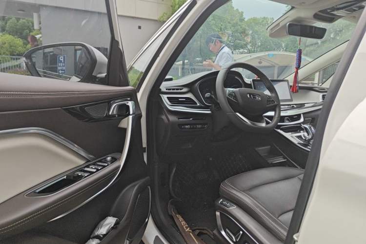 Used Geely Auto Jiajie New Energy 2021 ePro 1.5TD PHEV Deluxe Model Driver Seat
