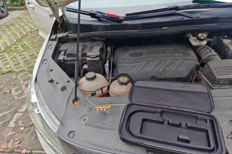 Used Geely Auto Jiajie New Energy 2021 ePro 1.5TD PHEV Deluxe Model Engine Bay Right
