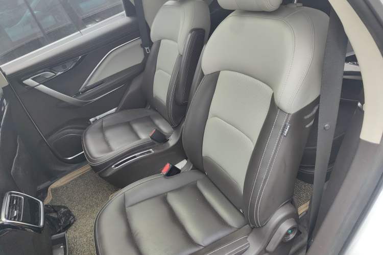 Used Geely Auto Jiajie New Energy 2021 ePro 1.5TD PHEV Luxury Model Left Rear Seat