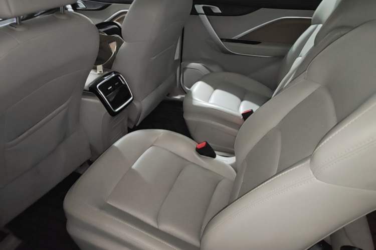 Used Geely Auto Jiajie New Energy 2021 ePro 1.5TD PHEV Comfort Edition Left Rear Seat