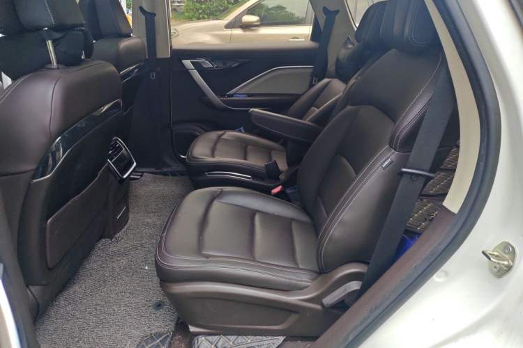 Used Geely Auto Jiajie New Energy 2021 ePro 1.5TD PHEV Deluxe Model Left Rear Seat