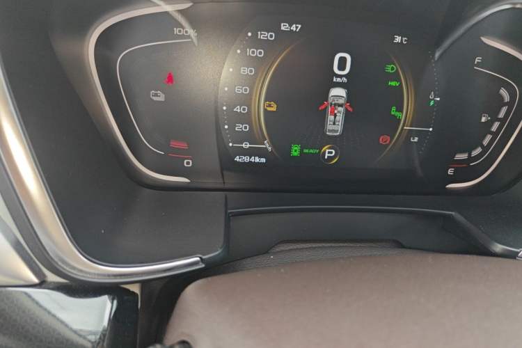 Used Geely Auto Jiajie New Energy 2021 ePro 1.5TD PHEV Deluxe Model Odometer Close Up