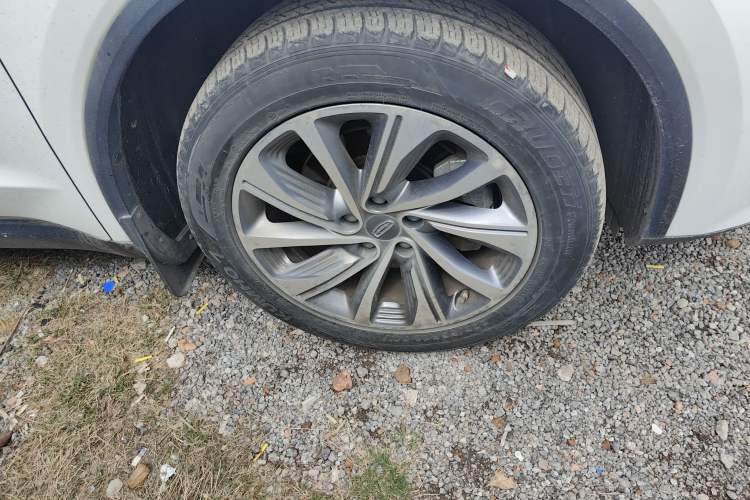 Used Geely Auto Jiajie New Energy 2021 ePro 1.5TD PHEV Luxury Model Right Front Wheel Hub