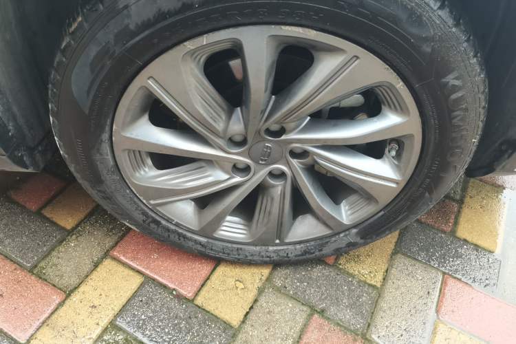 Used Geely Auto Jiajie New Energy 2021 ePro 1.5TD PHEV Comfort Edition Right Front Wheel Hub