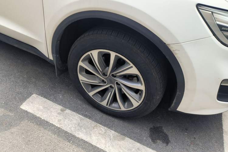 Used Geely Auto Jiajie New Energy 2021 ePro 1.5TD PHEV Comfort Edition Right Front Wheel Hub