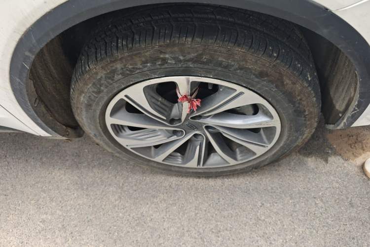 Used Geely Auto Jiajie New Energy 2021 ePro 1.5TD PHEV Luxury Model Right Front Wheel Hub