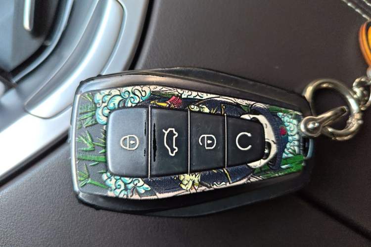 Used Geely Auto Jiajie New Energy 2021 ePro 1.5TD PHEV Deluxe Model Vehicle Key