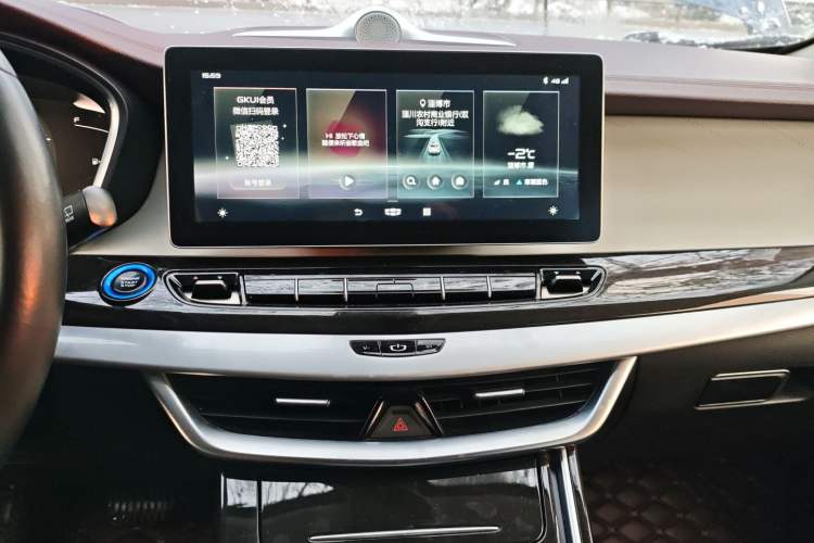 Used Geely Auto Jiajie New Energy 2022 1.5TD PHEV Platinum Comfort Edition Audio And AC Panel