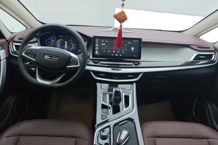 Used Geely Auto Jiajie New Energy 2022 1.5TD PHEV Platinum Comfort Edition Center Console