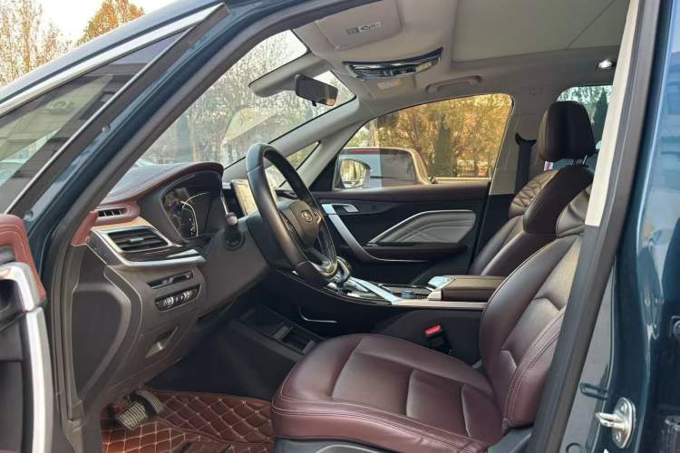 Used Geely Auto Jiajie New Energy 2022 1.5TD PHEV Platinum Comfort Edition Interior 5