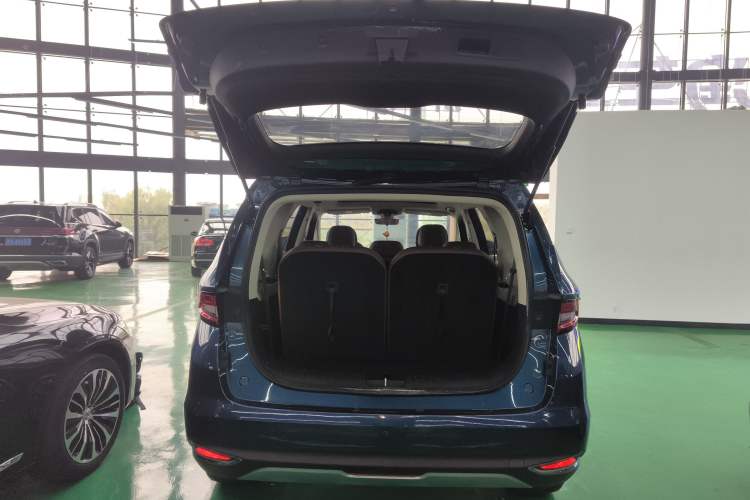 Used Geely Auto Jiajie New Energy 2022 1.5TD PHEV Platinum Comfort Edition Trunk