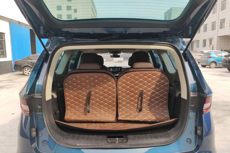 Used Geely Auto Jiajie New Energy 2022 1.5TD PHEV Platinum Comfort Edition Trunk