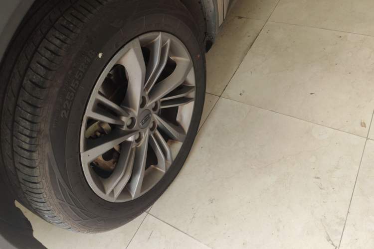 Used Geely Auto Jiajie New Energy 2022 1.5TD PHEV Platinum Comfort Edition Left Front Wheel Hub