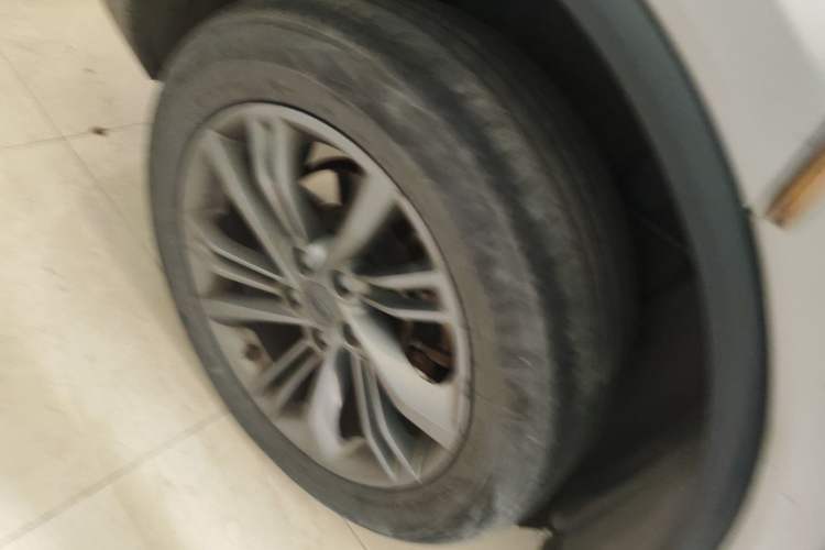 Used Geely Auto Jiajie New Energy 2022 1.5TD PHEV Platinum Comfort Edition Right Rear Wheel Hub