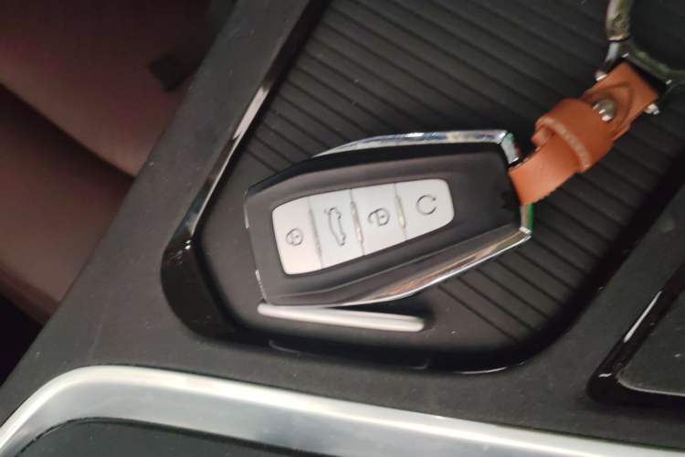 Used Geely Auto Jiajie New Energy 2022 1.5TD PHEV Platinum Comfort Edition Vehicle Key