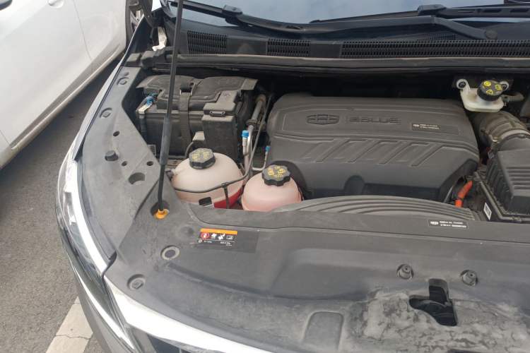 Used Geely Auto Jiajie New Energy 2022 1.5TD PHEV Platinum Comfort Edition Engine Bay Right