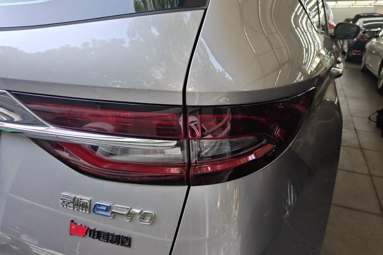 Used Geely Auto Jiajie New Energy 2022 1.5TD PHEV Platinum Luxury Edition Exterior 6