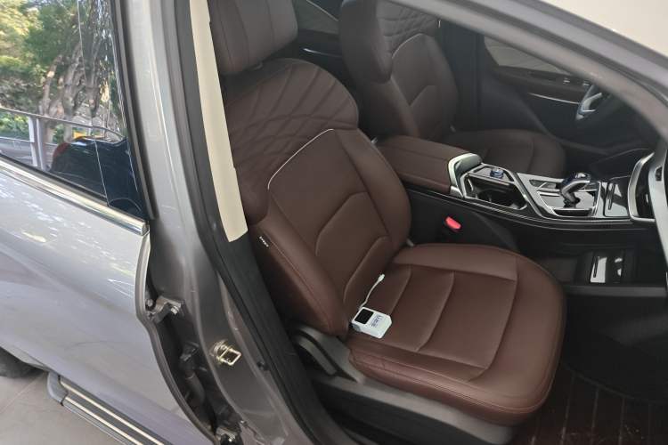 Used Geely Auto Jiajie New Energy 2022 1.5TD PHEV Platinum Luxury Edition Right Front Seat