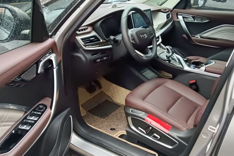 Used Geely Auto Jiajie New Energy 2022 1.5TD PHEV Platinum Deluxe Edition Interior 3