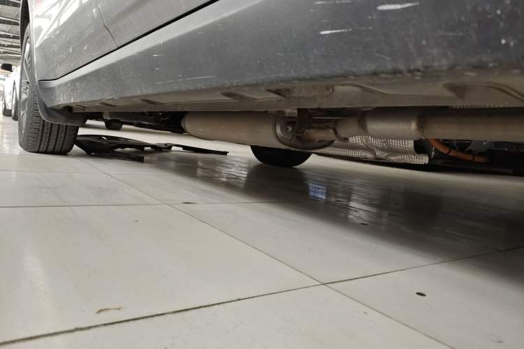 Used Geely Auto Jiajie New Energy 2022 1.5TD PHEV Platinum Deluxe Edition Left Side Sill
