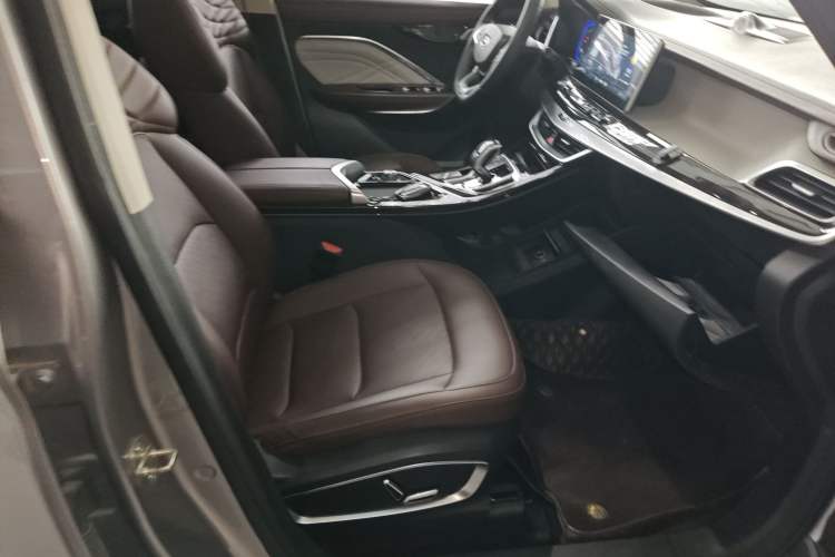 Used Geely Auto Jiajie New Energy 2022 1.5TD PHEV Platinum Deluxe Edition Right Front Seat