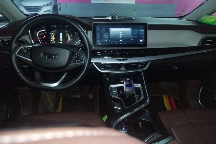 Used Geely Auto Jiajie New Energy 2022 1.5TD PHEV Platinum Comfort Edition Center Console