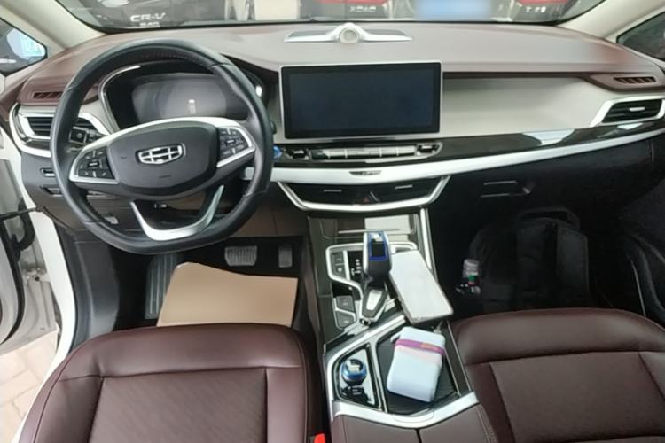Used Geely Auto Jiajie New Energy 2022 1.5TD PHEV Platinum Comfort Edition Center Console