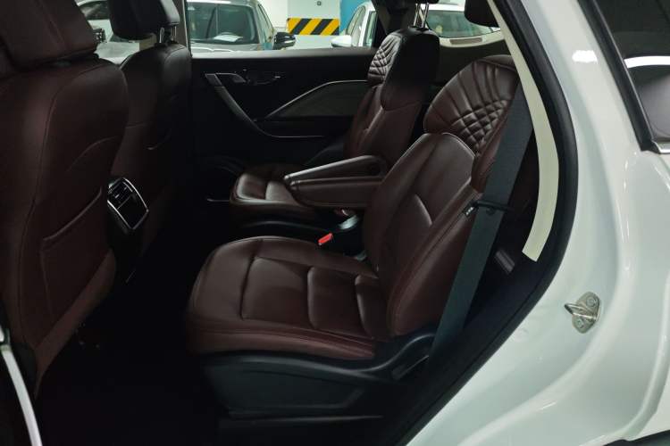 Used Geely Auto Jiajie New Energy 2022 1.5TD PHEV Platinum Deluxe Edition Interior 4