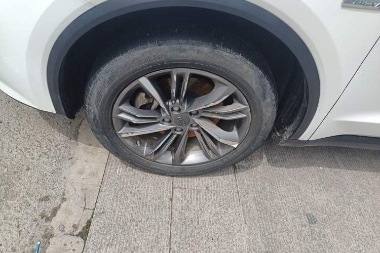 Used Geely Auto Jiajie New Energy 2022 1.5TD PHEV Platinum Comfort Edition Left Front Wheel Hub