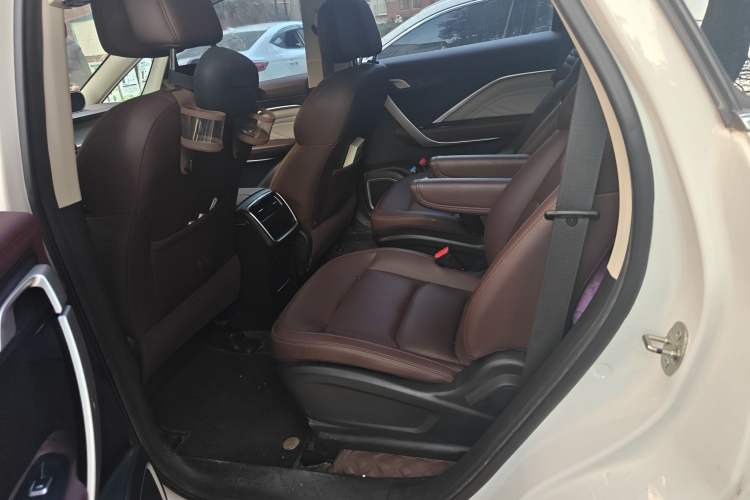 Used Geely Auto Jiajie New Energy 2022 1.5TD PHEV Platinum Luxury Edition Left Rear Seat