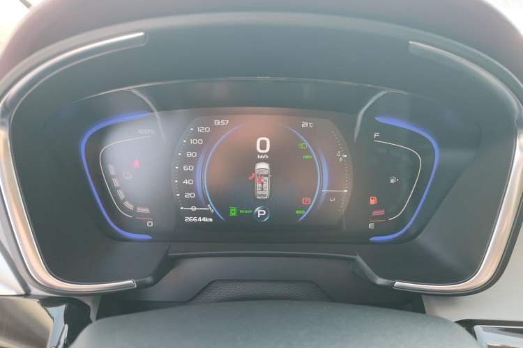 Used Geely Auto Jiajie New Energy 2022 1.5TD PHEV Platinum Deluxe Edition Odometer Close Up