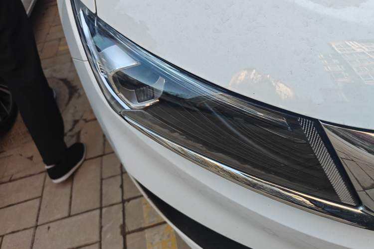 Used Geely Auto Jiajie New Energy 2022 1.5TD PHEV Platinum Luxury Edition Right Front Headlight