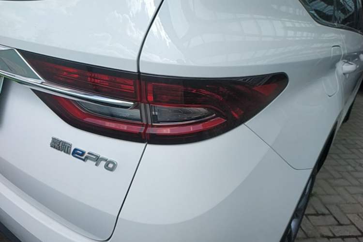 Used Geely Auto Jiajie New Energy 2022 1.5TD PHEV Platinum Comfort Edition Right Rear Taillight