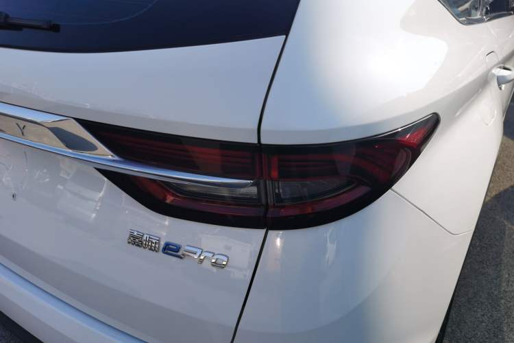 Used Geely Auto Jiajie New Energy 2022 1.5TD PHEV Platinum Deluxe Edition Right Rear Taillight