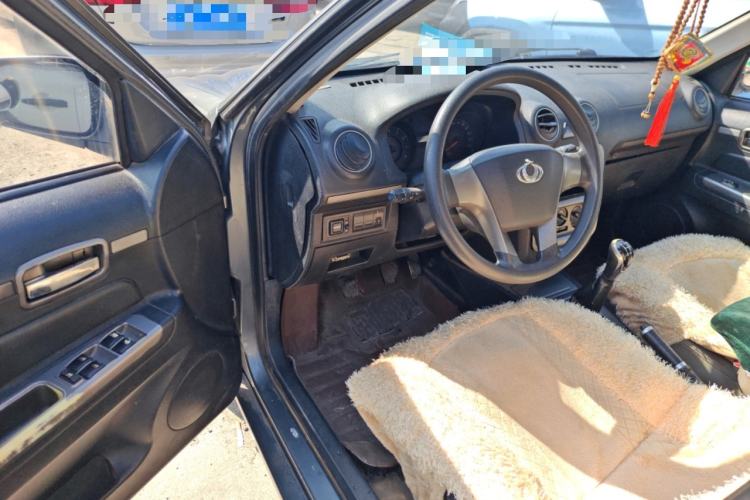 Used Geely Auto Liberty Ship 2010 1.3L Manual Wealth Edition Driver Seat