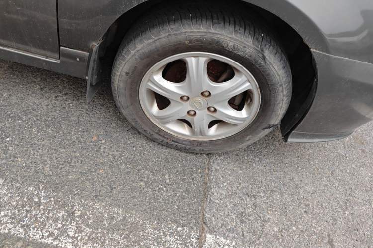 Used Geely Auto Liberty Ship 2010 1.3L Manual Wealth Edition Right Front Wheel Hub