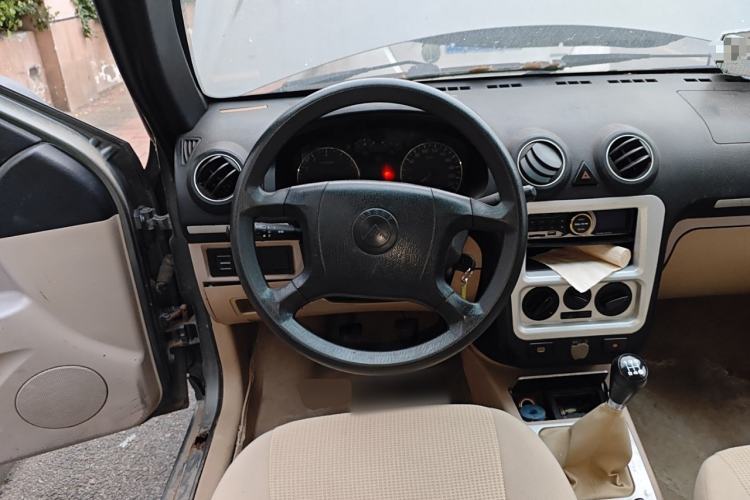 Used Geely Auto Liberty Ship 2010 1.3L Manual Wealth Edition Steering Wheel