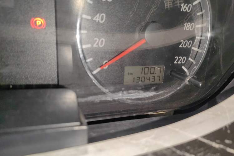 Used Geely Auto Liberty Ship 2010 1.3L Manual Wealth Edition Odometer Close Up