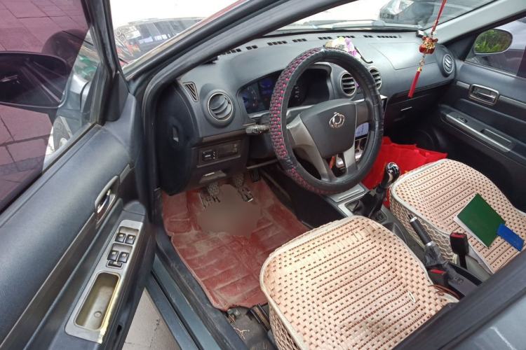 Used Geely Auto Liberty Ship 2011 1.3L Manual Fashion Edition Driver Seat