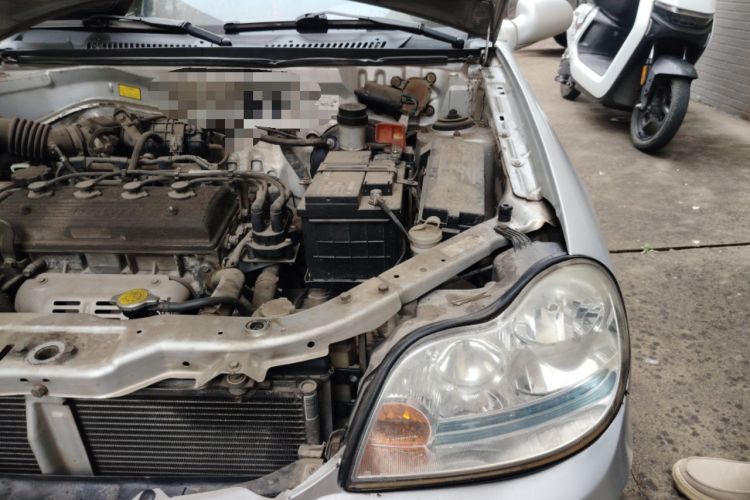 Used Geely Auto Liberty Ship 2011 1.3L Manual Fashion Edition Engine Bay Left