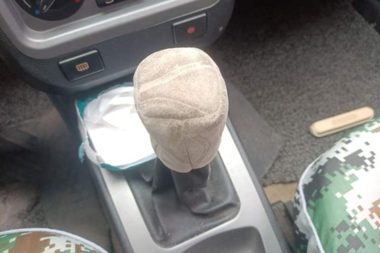 Used Geely Auto Liberty Ship 2011 1.0L Manual Entry-Level Model Gear Lever