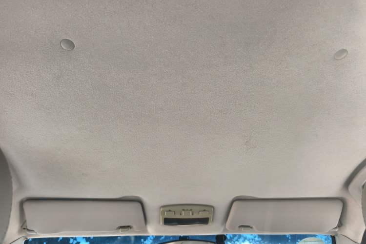 Used Geely Auto Liberty Ship 2011 1.5L Manual Sport Model Headliner