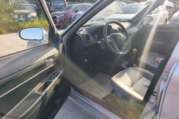 Used Geely Auto Liberty Ship 2011 1.5L Manual Sport Model Interior 3